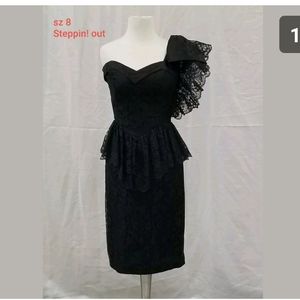 Vintage 1980 size 8 Black Lace  Prom Dress 1 shoul